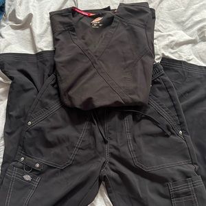 Dickies black scrub set